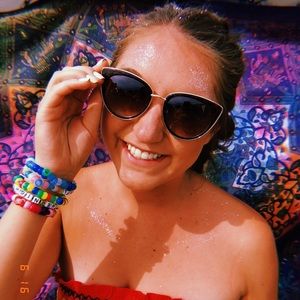 Meet your Posher, Madi